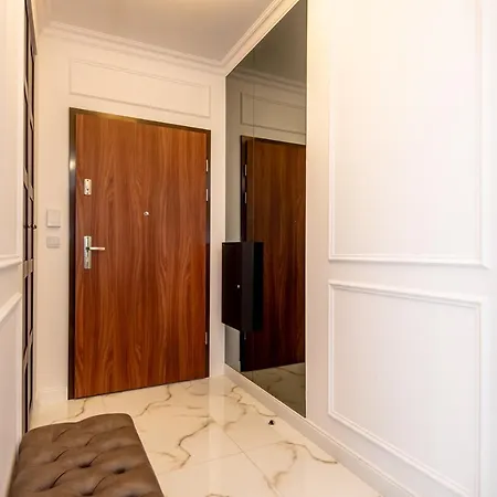 Super-apartamenty Andersia Vip Ii Apartment *