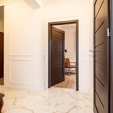 Super-apartamenty Andersia Vip Ii شقة بوزنان
